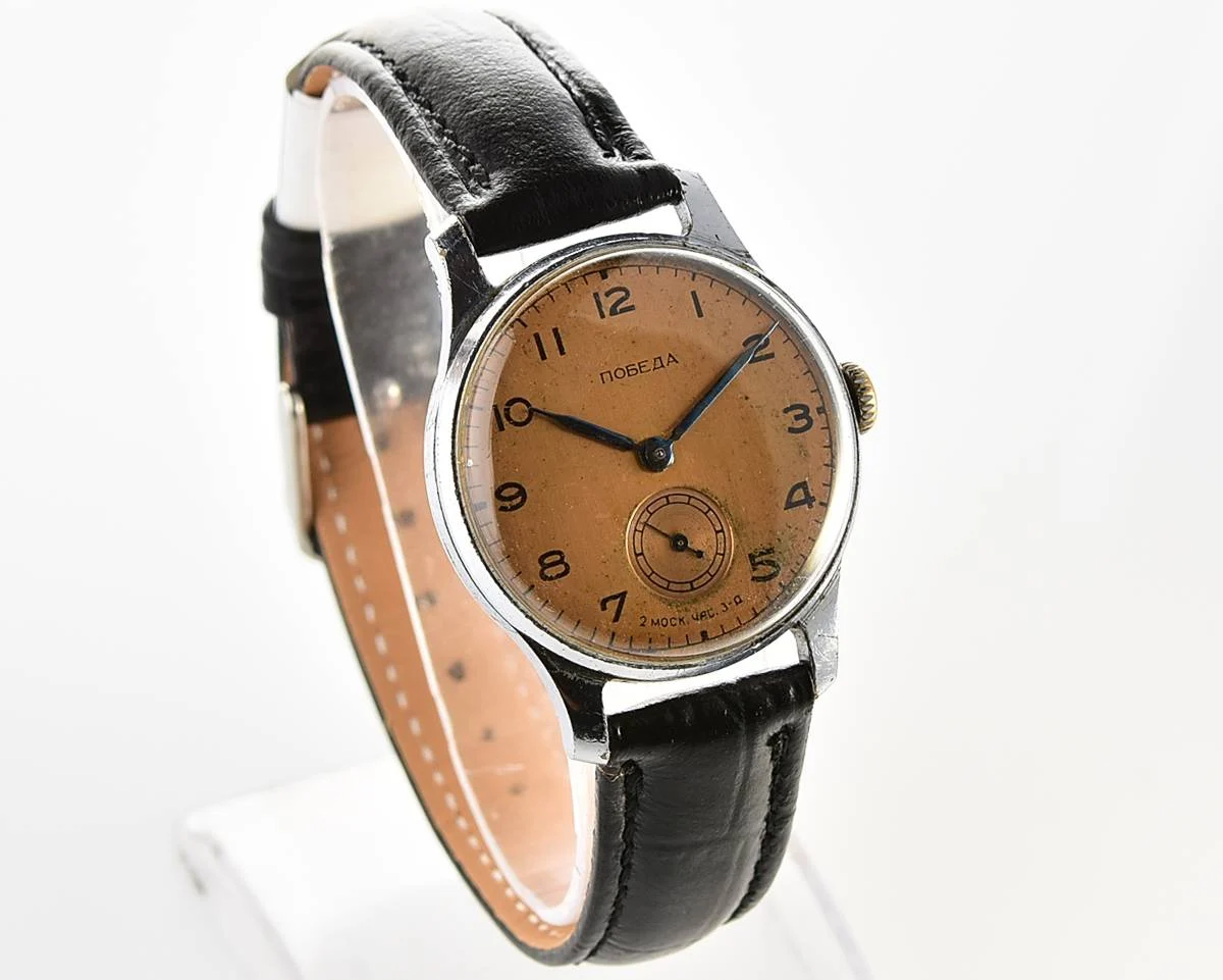 Vintage Soviet mechanical Pobeda watch, 2MChZ from 2nd quarter 1955!