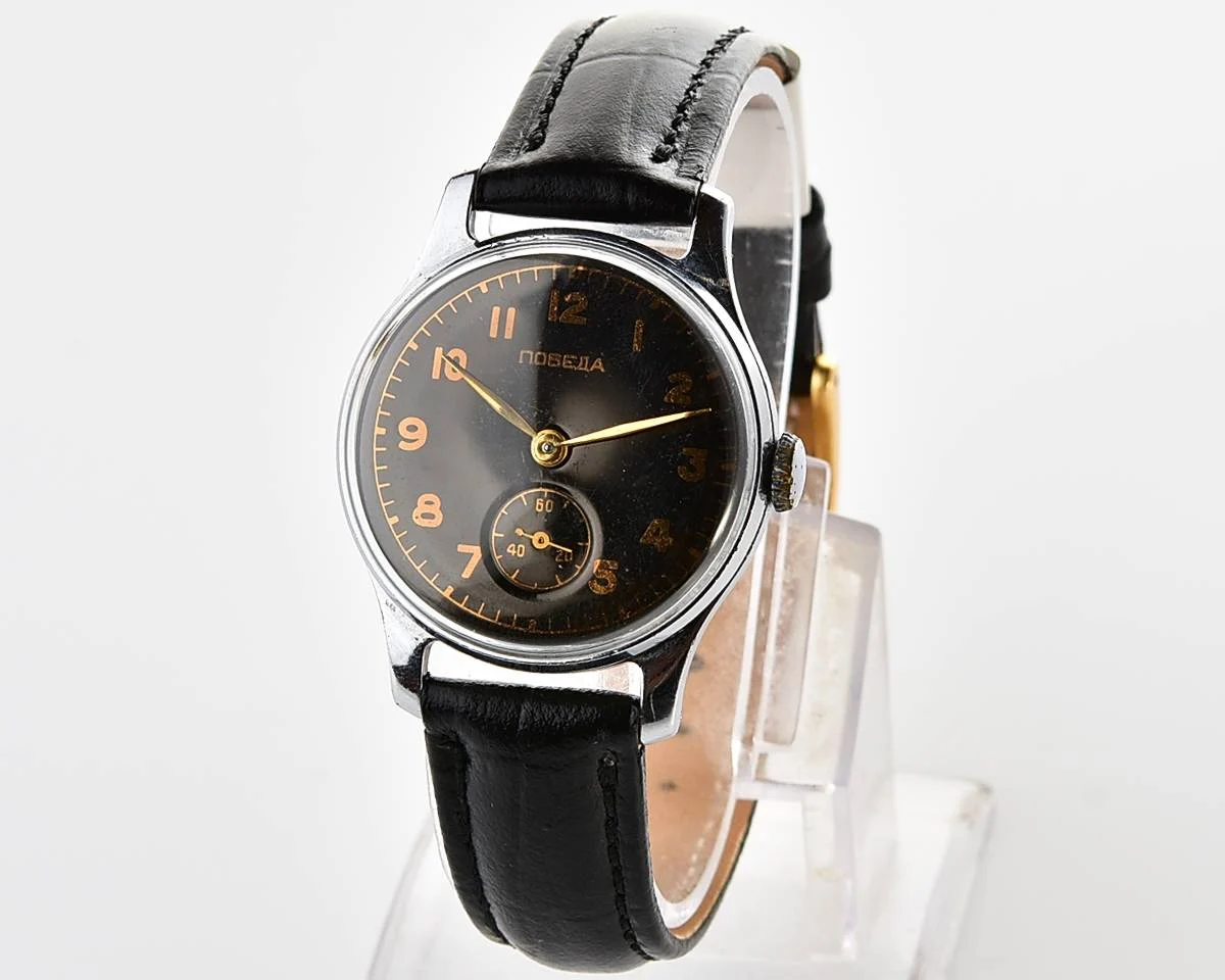 Vintage Soviet mechanical Pobeda wrist watch, 1MChZ, 2nd quarter of 1954