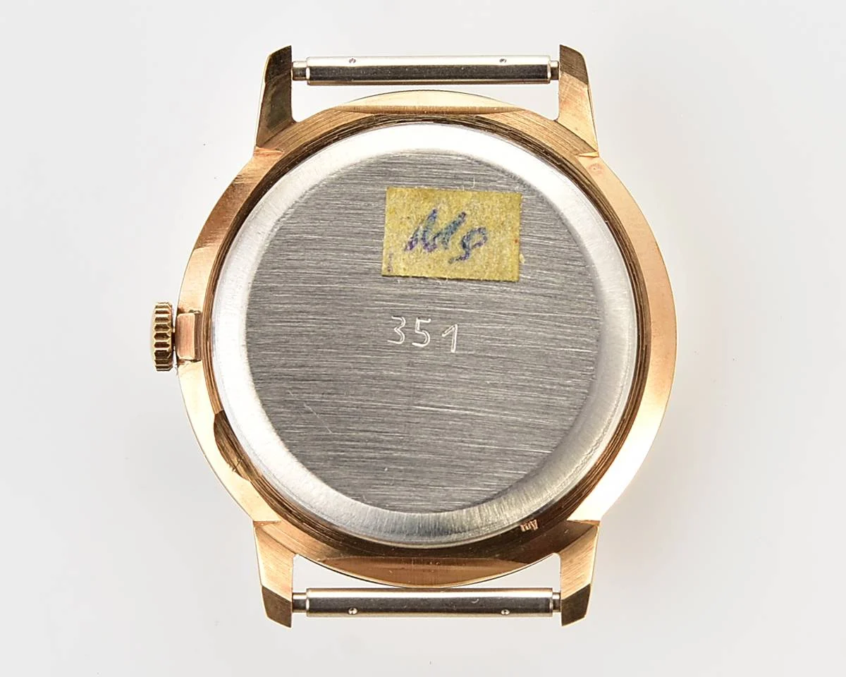 TIME CAPSULE: Vintage gold-plated Soviet Raketa watch, New Old Stock (NOS)!
