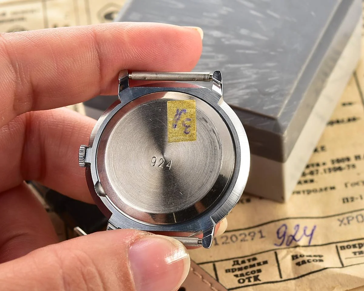 TIME CAPSULE: Vintage Soviet Raketa watch, New Old Stock (NOS)!