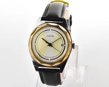 Large Soviet Raketa vintage mechanical watch with stylish minimalistic dial