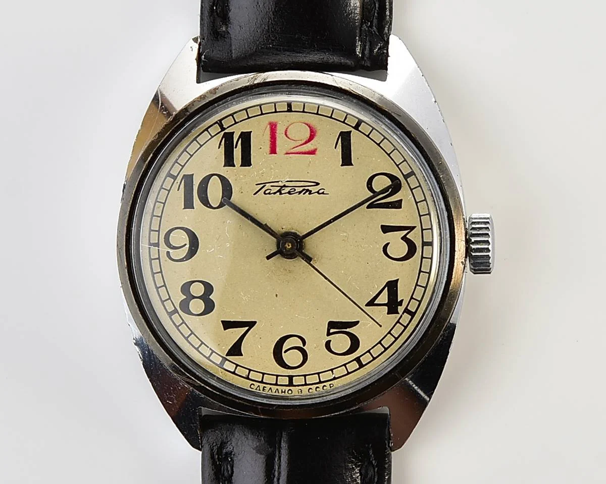 Soviet Raketa "red 12" vintage mechanical wristwatch