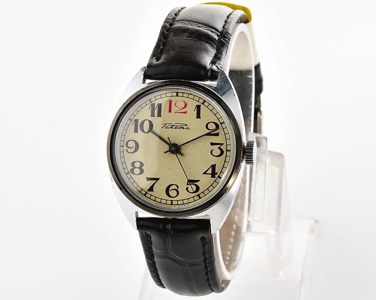 Soviet Raketa "red 12" vintage mechanical wristwatch