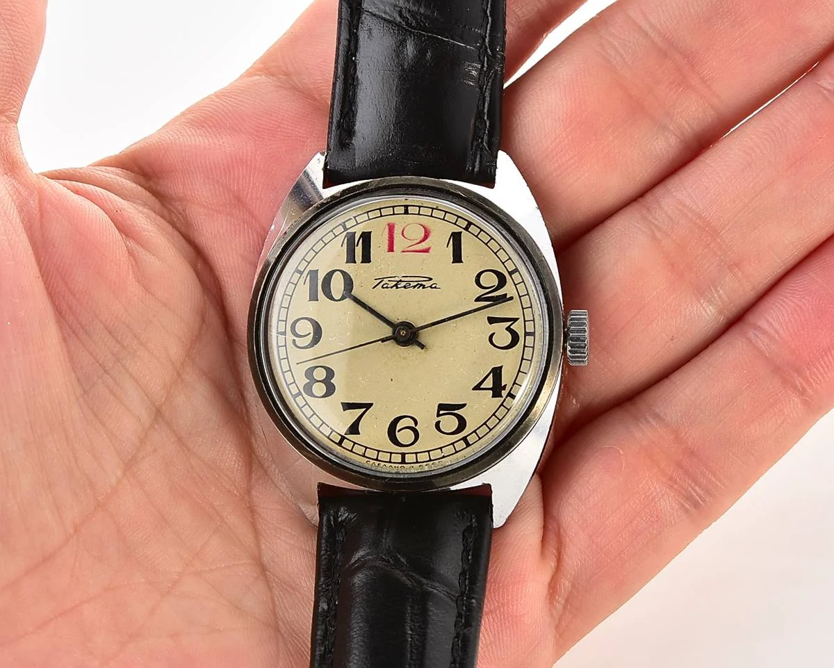 Soviet Raketa "red 12" vintage mechanical wristwatch