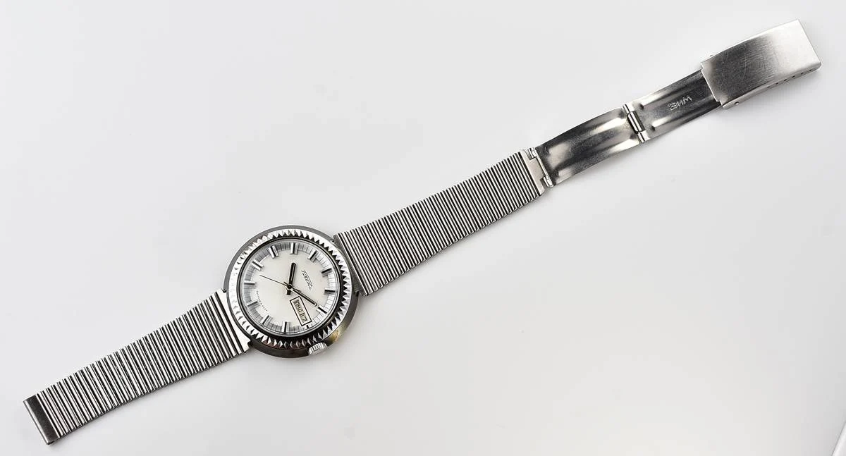 Vintage Soviet Raketa mechanical watch with double calendar
