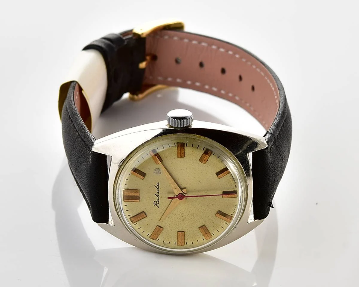 Soviet Raketa vintage mechanical watch