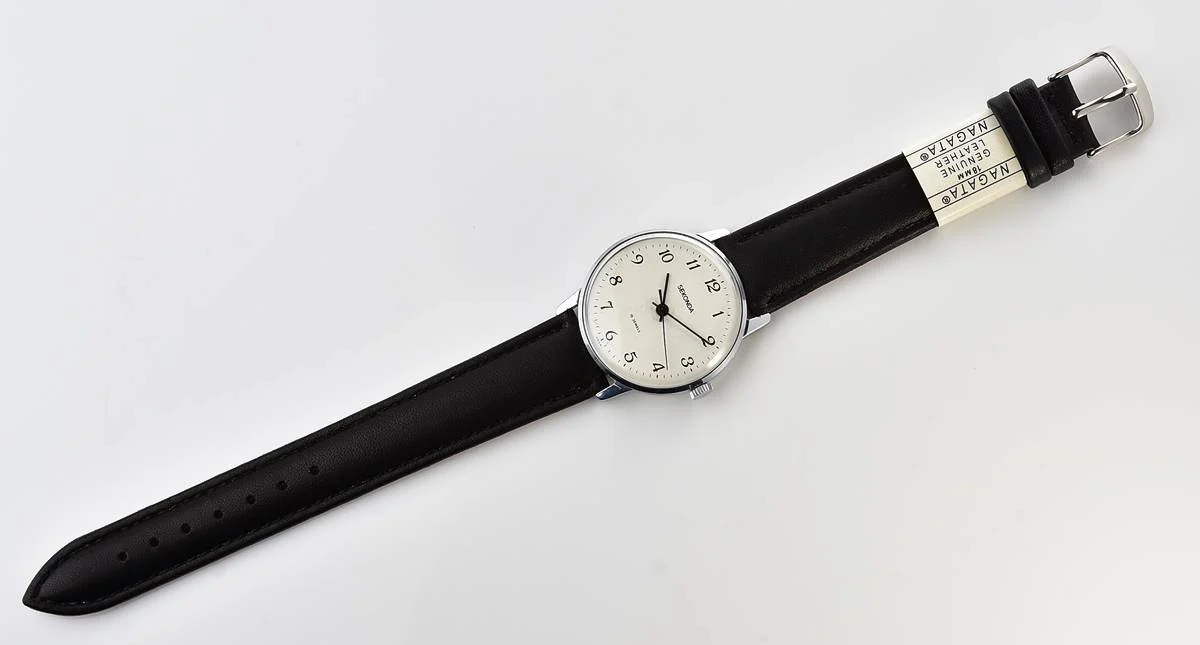 Soviet Sekonda vintage mechanical wrist watch