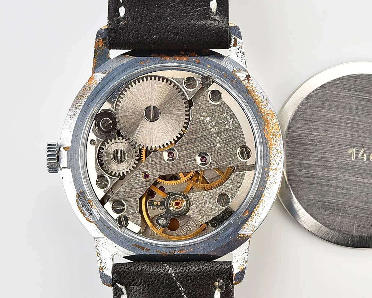 Soviet Sekonda vintage mechanical wrist watch