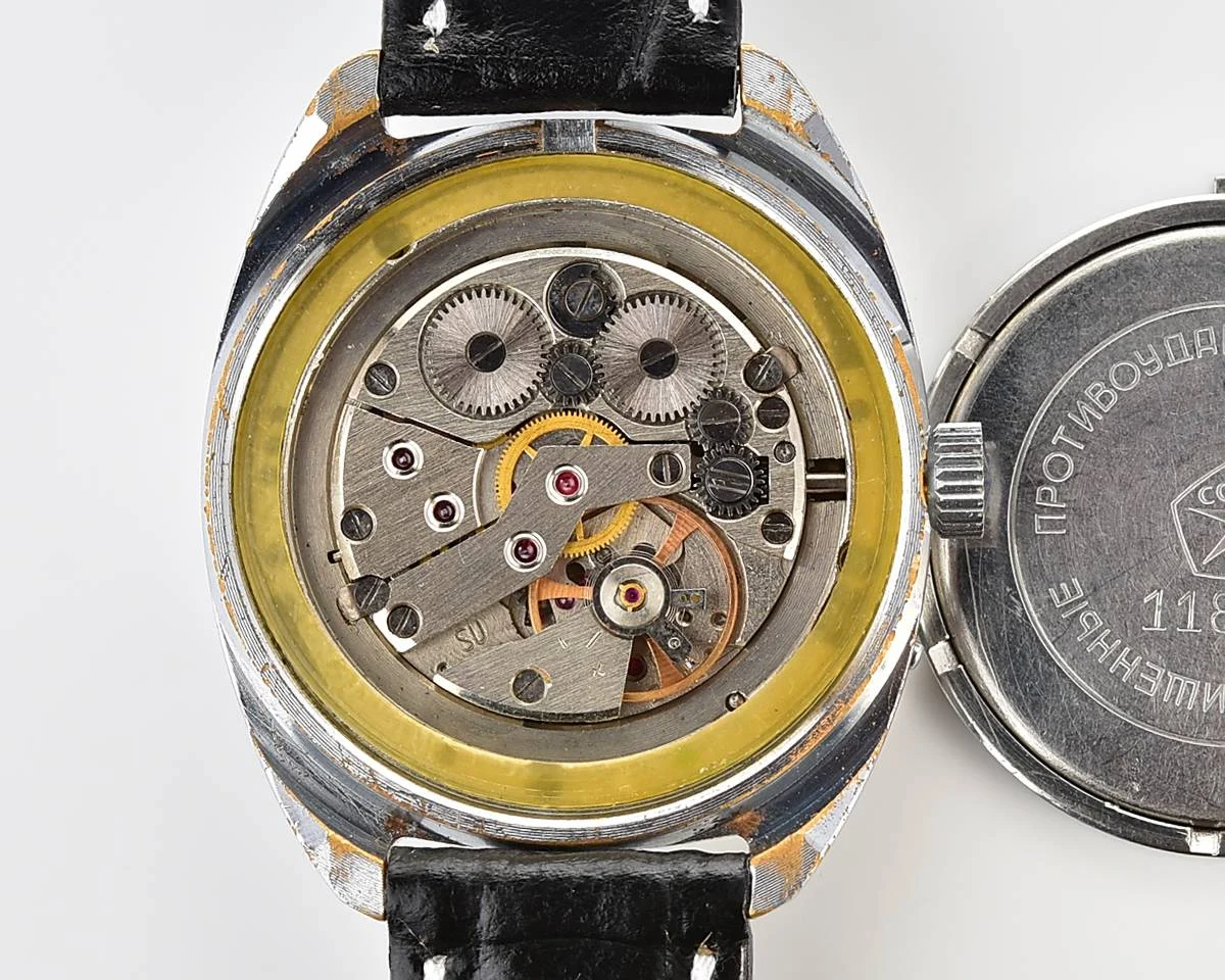 Slava Soviet mechanical vintage watch with green dial