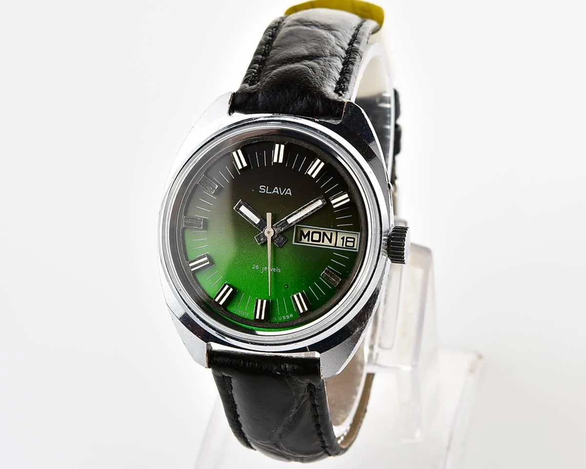 Slava Soviet mechanical vintage watch with green dial