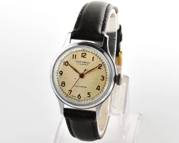 Excellent vintage Soviet Sportivnie mechanical watch from the 1950s