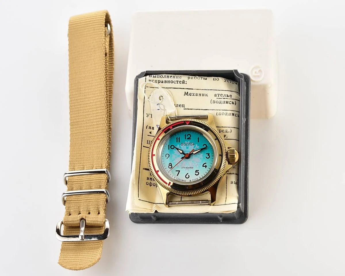 TIME CAPSULE: Vostok Commander’s Junior mechanical watch – New Old Stock (NOS)!