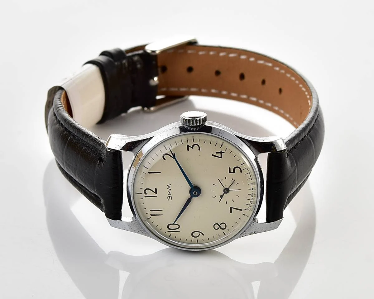 Excellent vintage Soviet ZiM mechanical watch