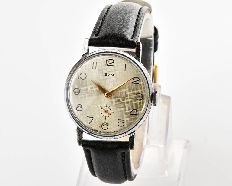 ZiM soviet mechanical watch with unusual dial