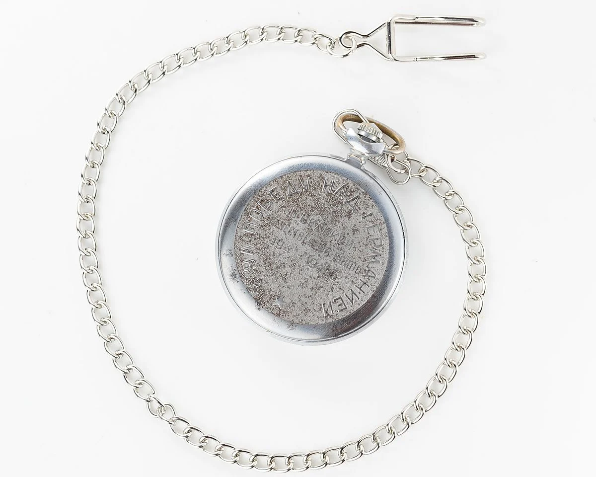 Mechanical Molnija pocket watch Stalin - Victory over Germany!