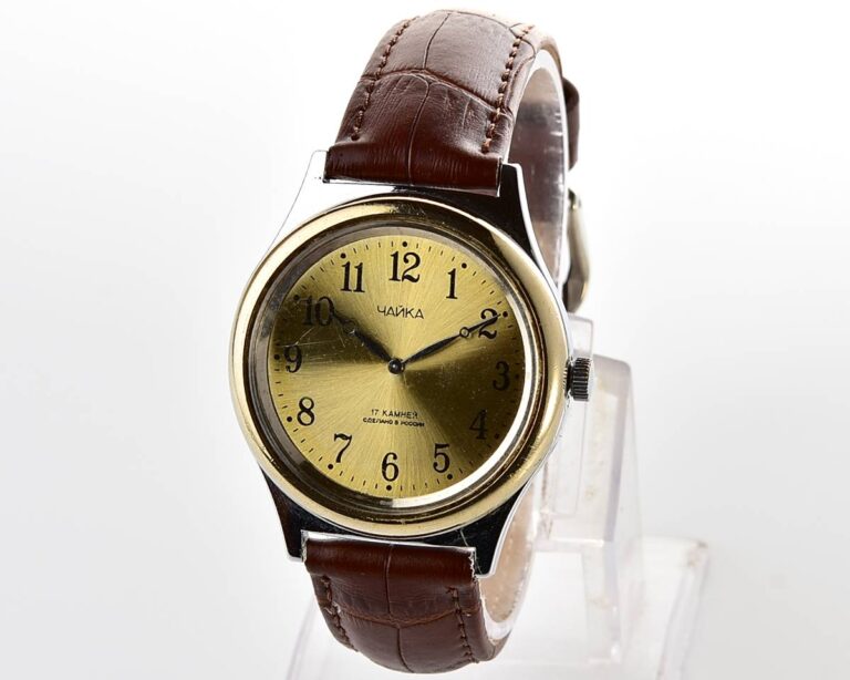 Chaika vintage soviet mechanical wrist watch