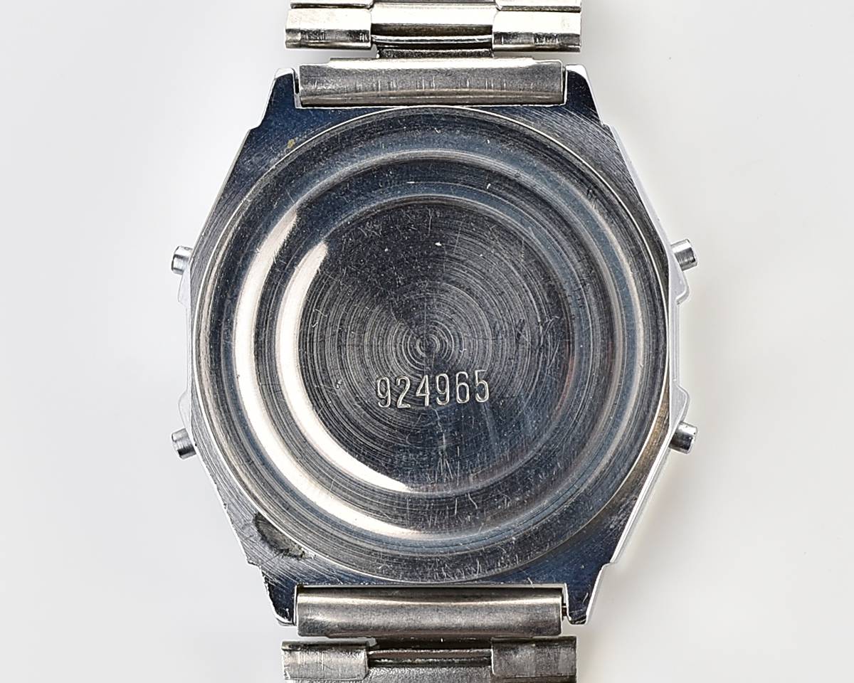 Digital vintage USSR wristwatch Electronika 55 - alarm chronograph