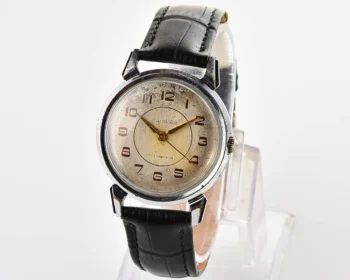 Vintage Soviet wrist watch from 50s - Kirovskie 1MWF