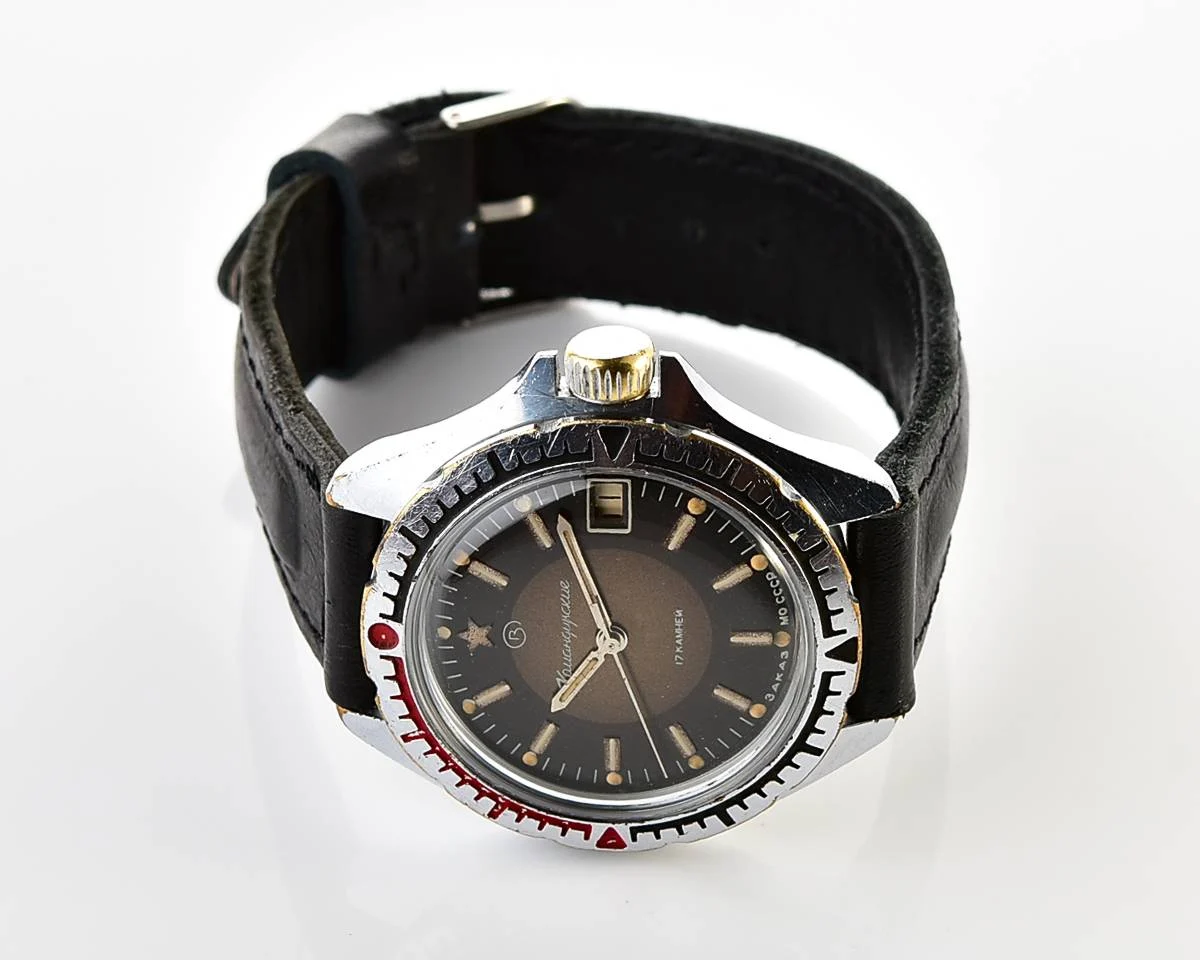 Vostok Komandirskie "Zakaz MO CCCP" limited series watch - rare duo-tone dial! - Image 5