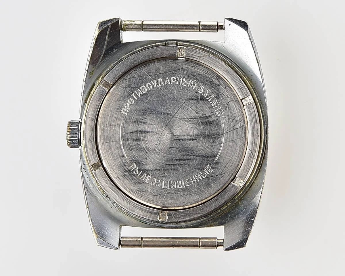 Soviet Vostok Komandirskie mechanical watch - Zakaz MO CCCP!