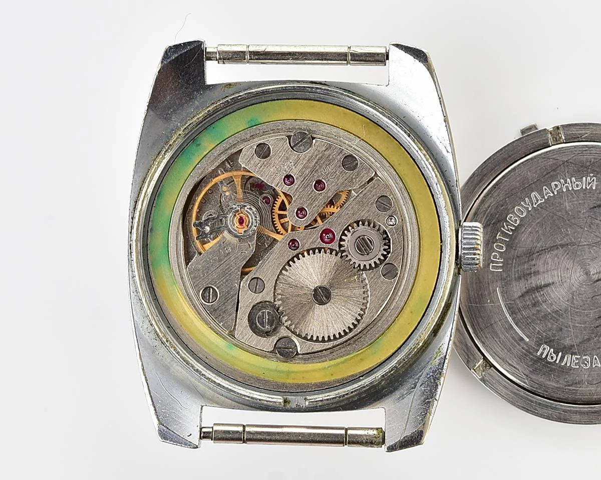Soviet Vostok Komandirskie mechanical watch - Zakaz MO CCCP!