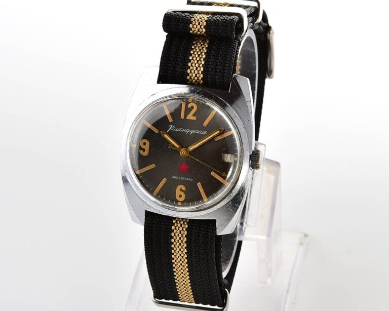 Soviet Vostok Komandirskie mechanical watch - Zakaz MO CCCP!