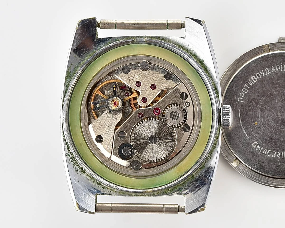 Soviet Vostok Komandirskie mechanical watch - Zakaz MO CCCP!