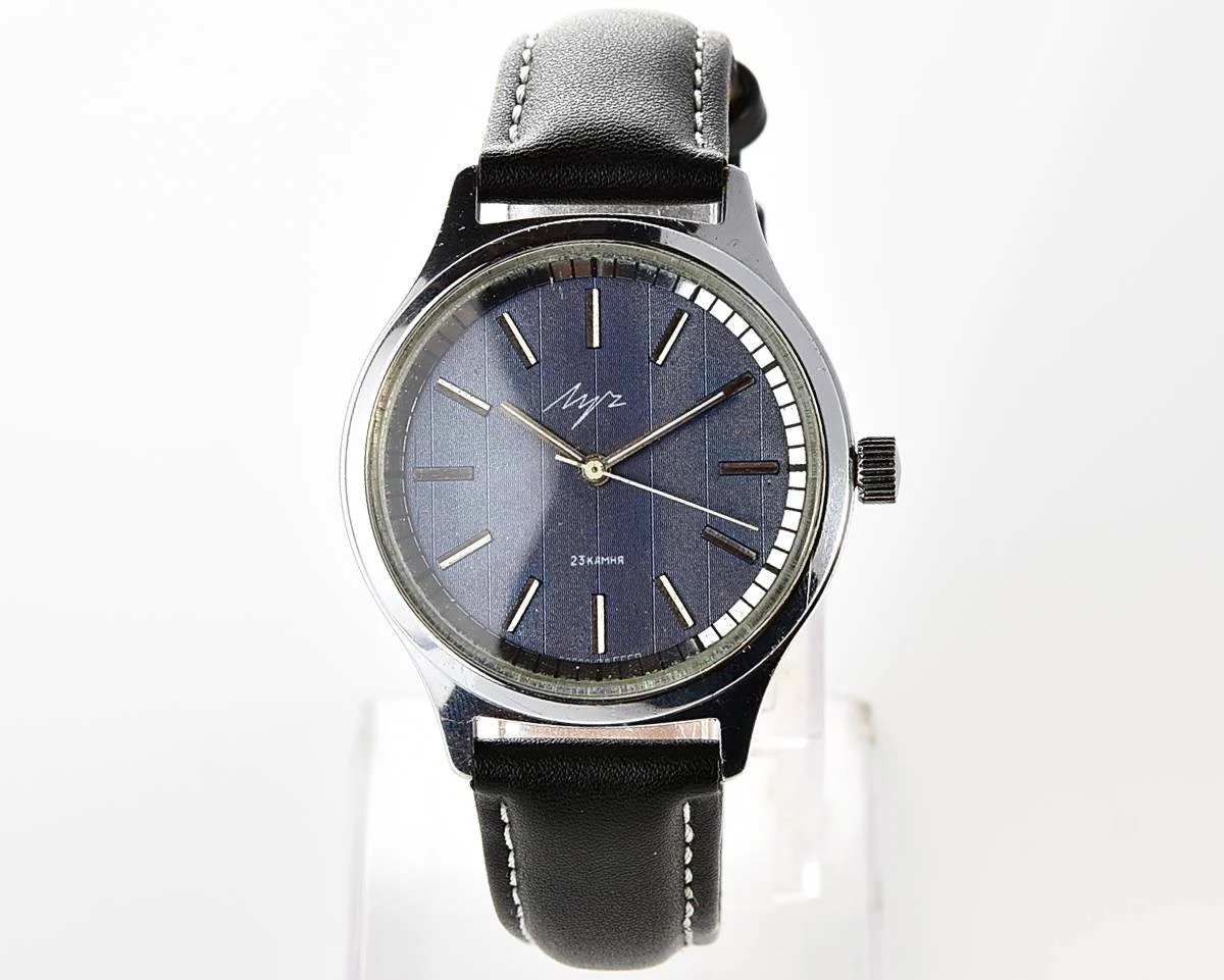 Soviet vintage mechanical watch Luch