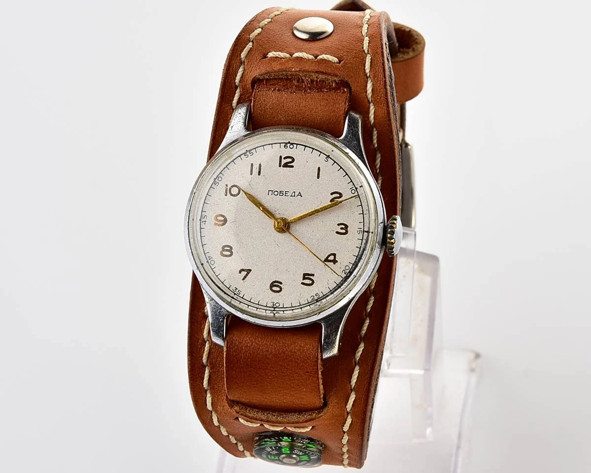 Excellent Soviet Pobeda from 1957 + exquisite Sturmanskie compass leather strap!
