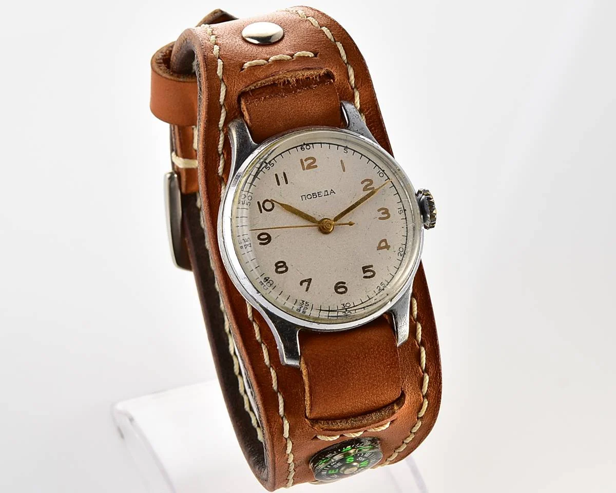 Excellent Soviet Pobeda from 1957 + exquisite Sturmanskie compass leather strap!