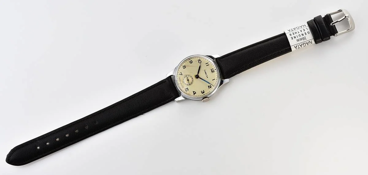 Vintage Soviet mechanical Pobeda watch, 2MChZ from 2nd quarter 1956