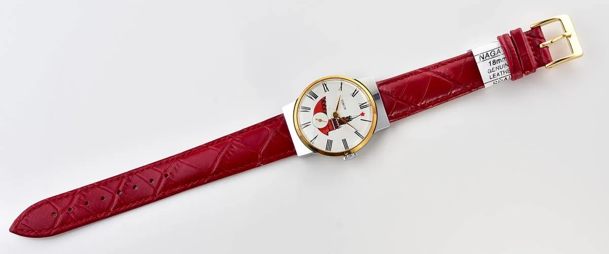 Vintage Soviet watch Pobeda with Kremlin on the dial!