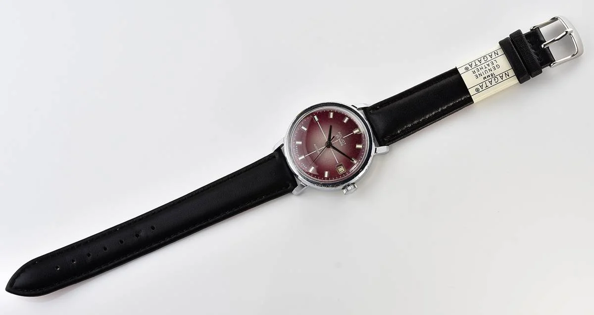 Soviet Poljot mechanical wristwatch with automatic self-winding movement