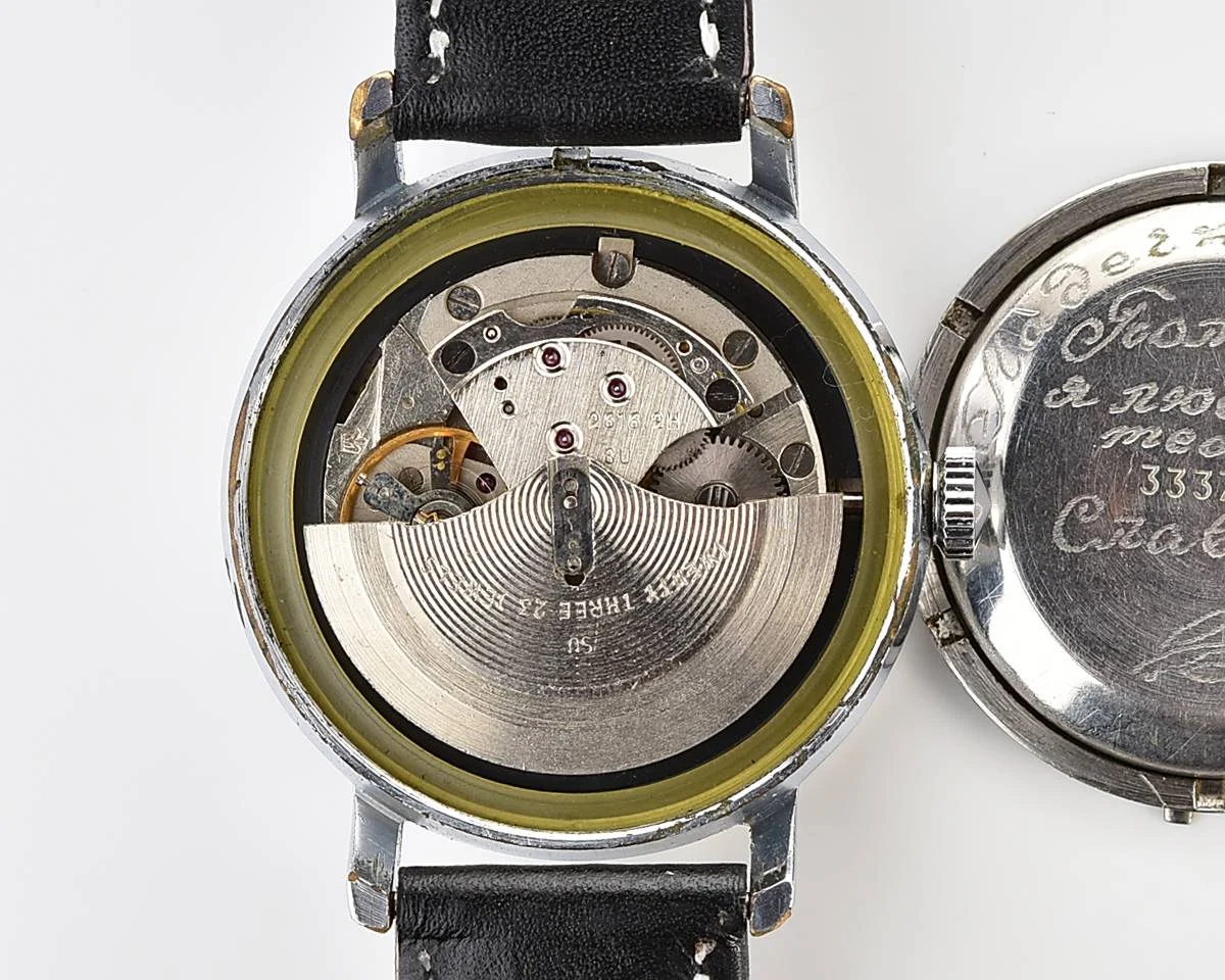 Soviet Poljot mechanical wristwatch with automatic self-winding movement