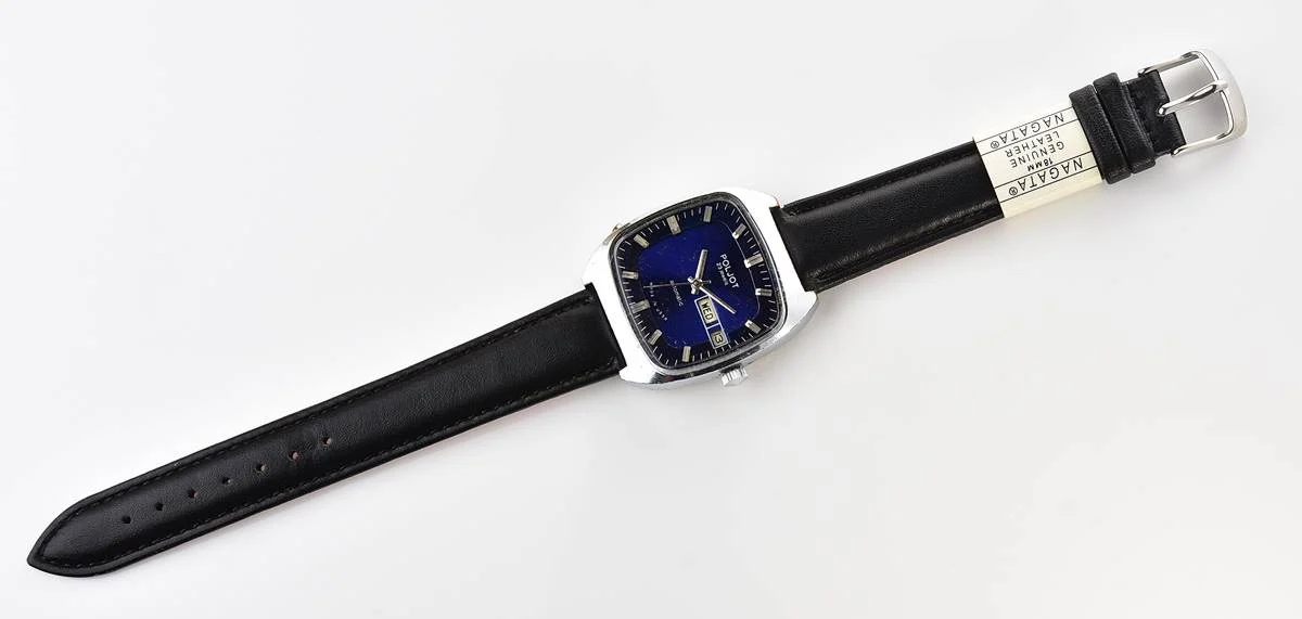 Soviet mechanical Poljot with automatic self-winding movement