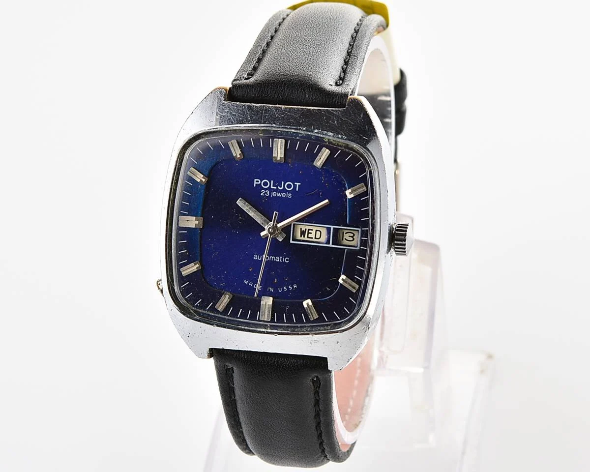 Soviet mechanical Poljot with automatic self-winding movement