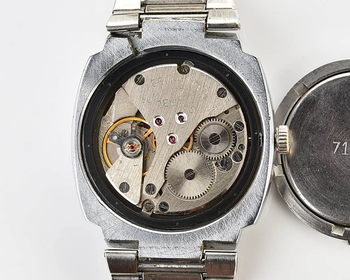 Soviet Poljot mechanical wristwatch with "space-age" retro-minimalistic duo-tone dial from 1970s