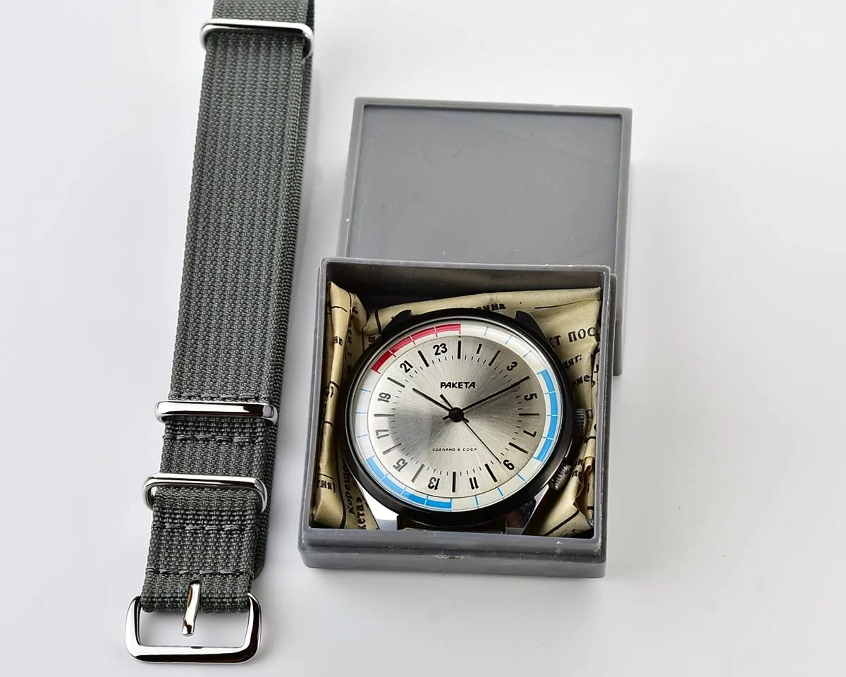 TIME CAPSULE: Soviet vintage mechanical watch Raketa with 24 hours dial, New Old Stock (NOS)!