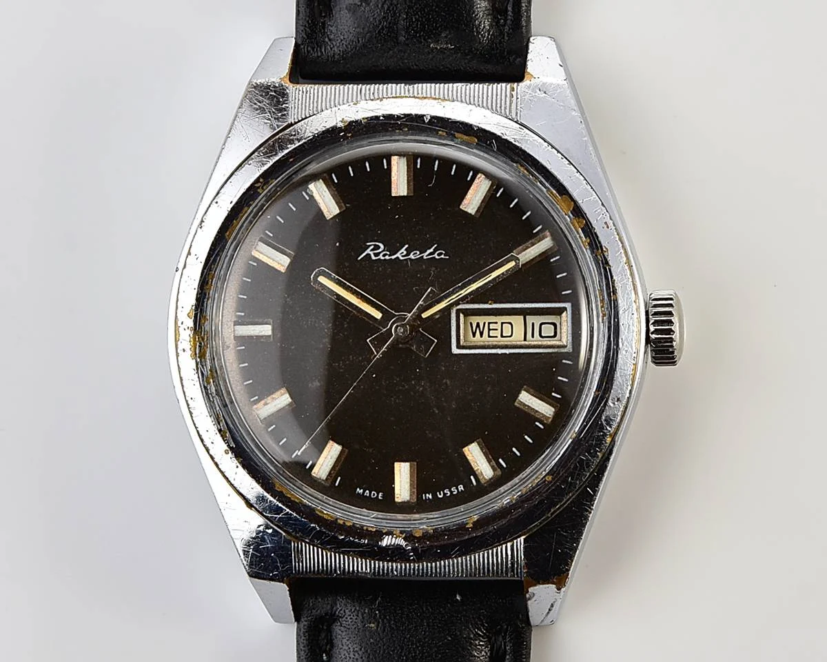 Raketa vintage mechanical wrist watch with double calendar