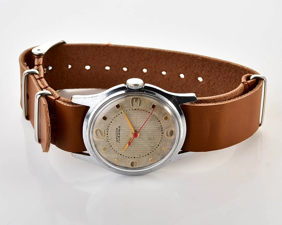 Vintage Soviet Raketa Baltica mechanical watch