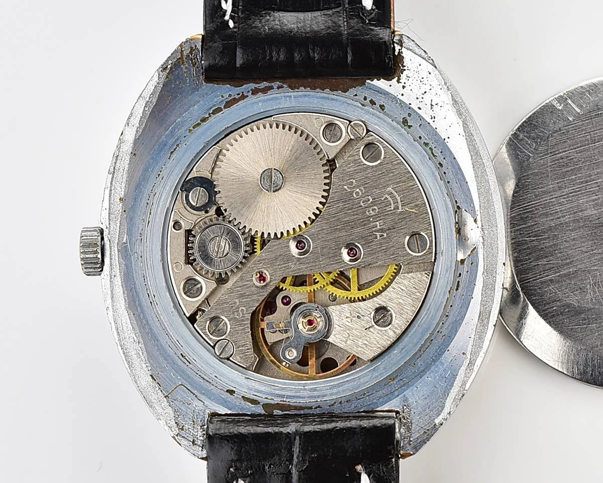 Soviet mechanical Raketa watch "big zero"