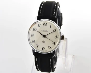 Soviet Raketa elegant vintage mechanical watch with silicon strap