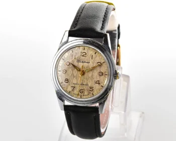Stolichnie vintage Soviet wrist watch - 1st Moskow Watch Factory