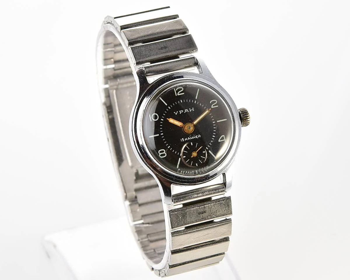 Vintage Soviet mechanical Uran wristwatch