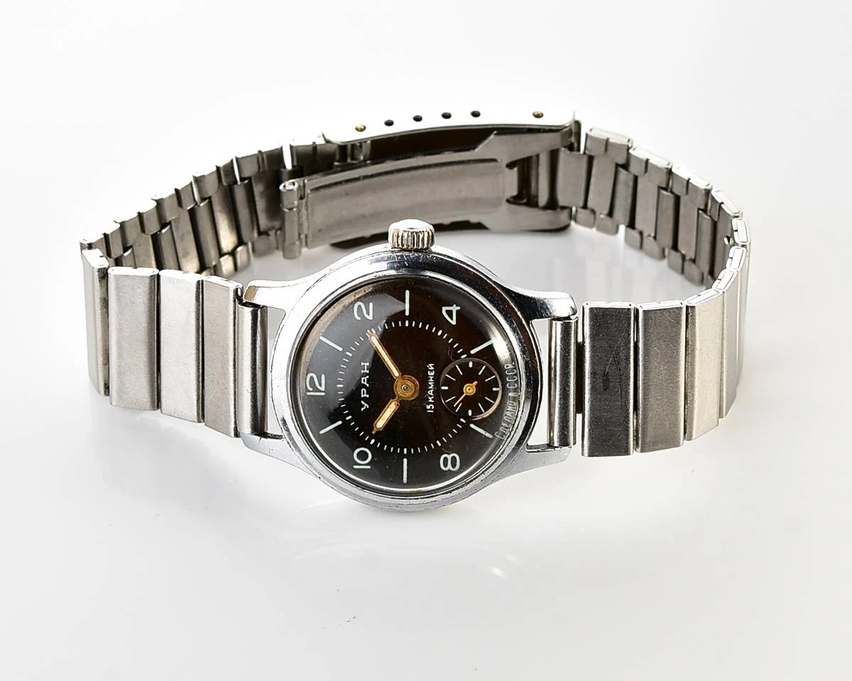 Vintage Soviet mechanical Uran wristwatch