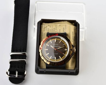 TIME CAPSULE: Soviet Vostok mechanical watch with plastic body – New Old Stock(NOS)!