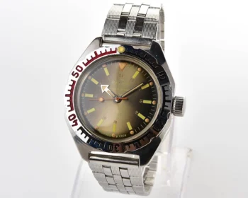 Excellent Soviet Vostok Amphibia mechanical watch