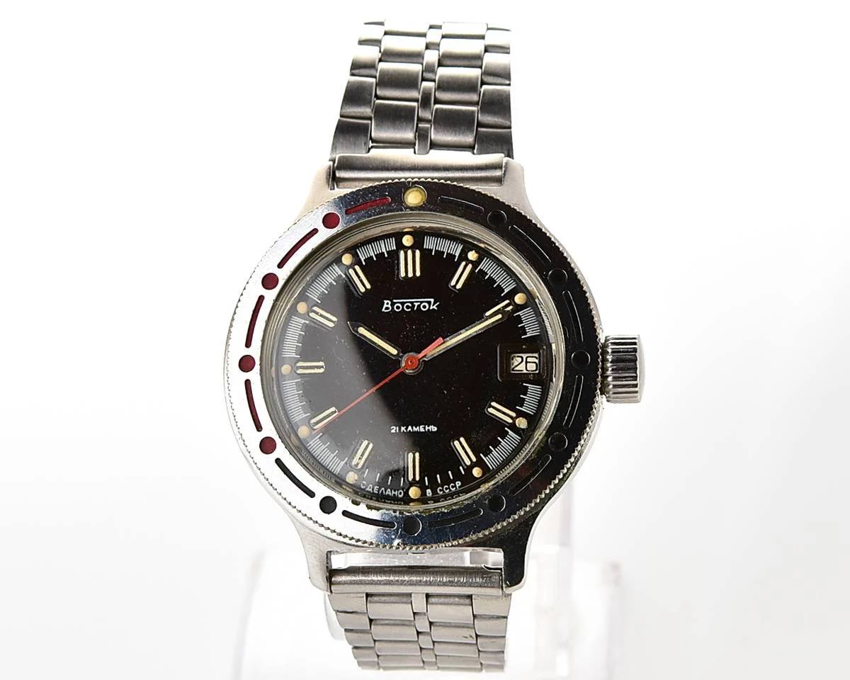 Soviet Vostok Amphibia mechanical watch with automatic self-winding movement!