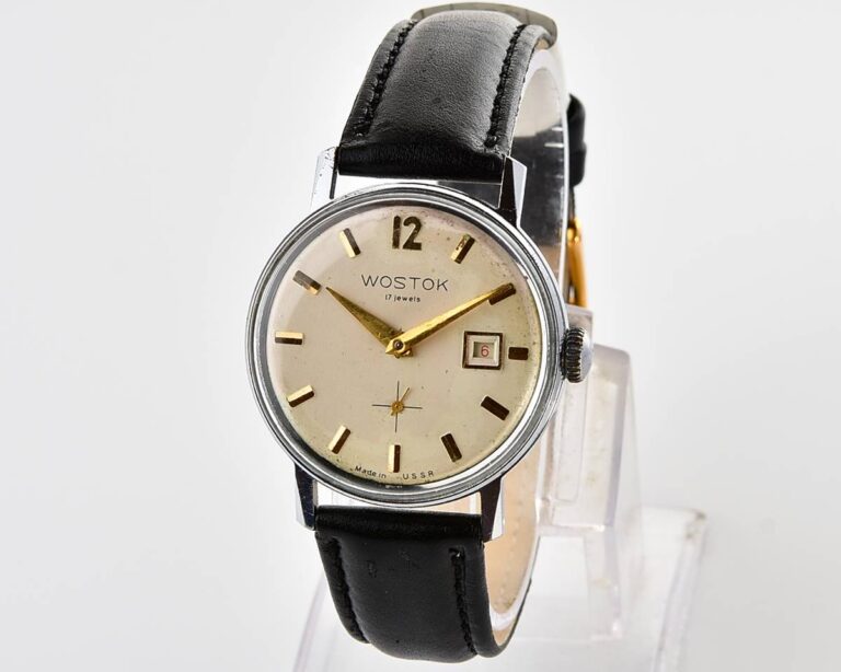 Excellent vintage soviet Wostok (Vostok) mechanical watch – export version