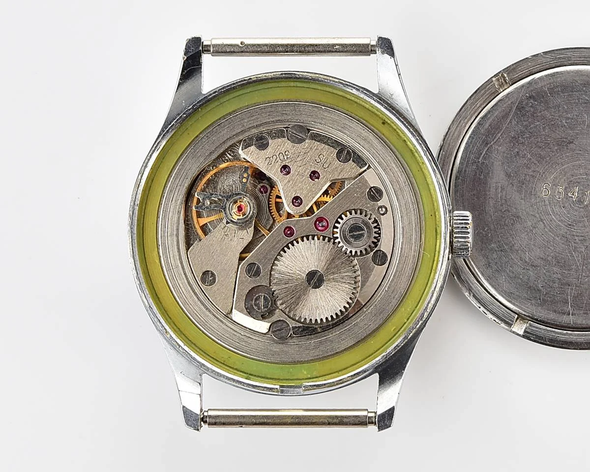 Rare Soviet Vostok Model 401212 military style mechanical watch